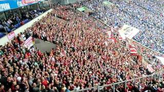 Ein Schuss ein Tor die Bayern Auf Schalke in HD Wir singen und tanzen auf jedem Fussballplatz [upl. by Nomelihp]