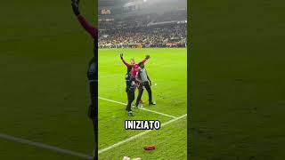 Un portiere contro uno stadio shorts [upl. by Muller634]