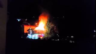 Bergamonews  Casa devastata dalle fiamme ad Alzano lombardo [upl. by Eseerehs]