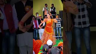 Sweta mahara viral dance video 😘 garhwali kumauni song 2023 kumaonisong garhwalisong [upl. by Charie]