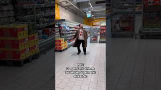 Du gehst mit ihm einkaufen… 😳🛒 couplecomedy sketch [upl. by Wyn]