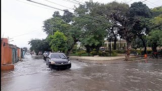 Lluvias durante el día en Barahona en ocasiones fuertes con mucha brisa debido a vaguada y onda trop [upl. by Greysun550]