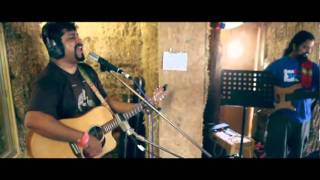 Raghu Dixit  Gudugudiya Sedi Nodo Cowshed Glastonbury 2011 [upl. by Debo670]