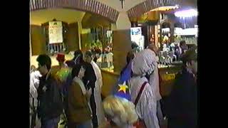 Raclot mardi carnaval de LevalTrahegnies 1993 Les insupportables place St Pierre VHS rip [upl. by Nahtanhoj]