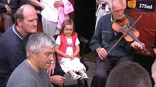 Ulster Fleadh 2001 Ballinascreen Street Seisún [upl. by Malvin]