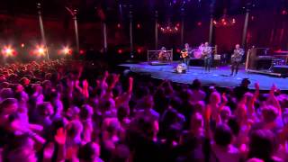 The Lumineers  Stubborn love  Live  iTunes Festival 2013 [upl. by Lauryn]