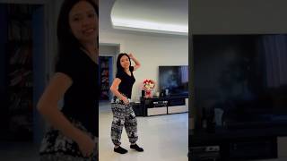 Just try this dance😁 buttons dance yshorts trending pussycatdolls [upl. by Arreip]