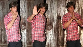 Shahrukh Khan MEETS Media at Alibaug  Birthday Party VIDEO [upl. by Elenahc]