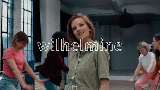 Wilhelmine  Komm wie du bist Offizielles Video mit Lyrics [upl. by Fisch]