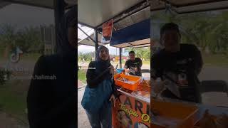 Review  Kopi Tenggek Tanjung Piai amp Karipap Tanpa Oksigen Tanjung Piai [upl. by Aletha]