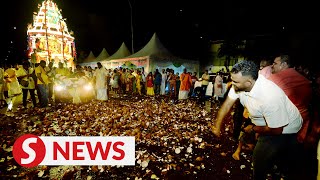 Annual procession of Lord Murugans chariot arrives in Batu Caves for Thaipusam celebration [upl. by Esbenshade]