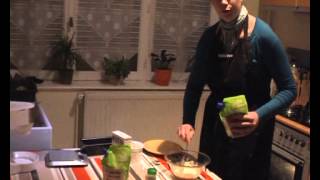 Recette dun cake au thon avec FarinUP son de blé et FarinUP son davoine [upl. by Akeirahs]