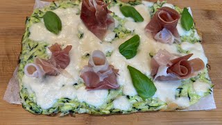 SCHIACCIATA DI ZUCCHINE CON CRUDO E MOZZARELLA di Betty e Marco  Ricetta facile e veloce [upl. by Noval]