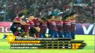 Cerro Porteño a cuartos de la Libertadores 2011 05052011 [upl. by Eniluqaj657]