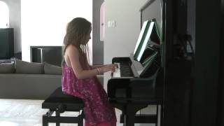 Beethoven  La Lettre à Elise piano  Stella 7 ans [upl. by Boaten]