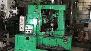 Gear Hobbing Machine  Pfauter P250 [upl. by Herwig694]