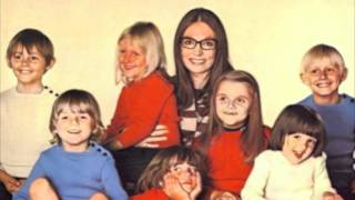 Nana Mouskouri  Une chanson douce 1972 [upl. by Iene828]