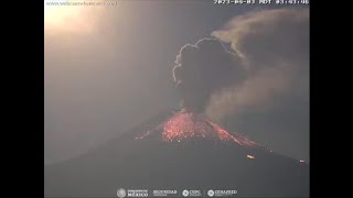 Popocatepetl Volcano  April 3 2023  Time Lapse [upl. by Aya]