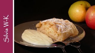 Apfelstrudel  Strudel [upl. by Lemmie]