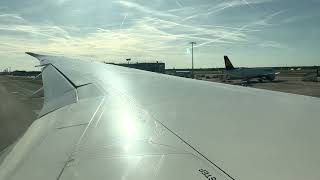 Downtown Views United 7879 Engine Start Taxi and Takeoff Frankfurt am Main [upl. by Yme]