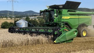 Tresking med John Deere S7 900 [upl. by Sihun]