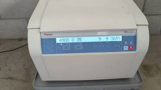 Thermo Fisher Heraeus megafuge 16 [upl. by Ettelra]