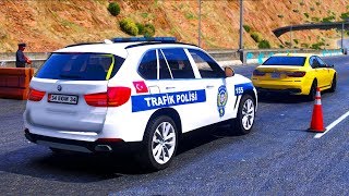 BMW Ailesi Arabalar Polis Arabasından Kaçıyor  GTA 5 [upl. by Maryanne]