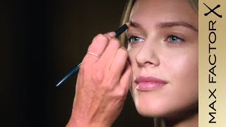 Max Factor Tutorial Masterclass  Forming av Øyenbryn [upl. by Maze294]