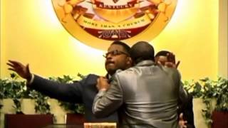 Prophet Brian Carn give a PRECISE WORD of Prophecy to Bishop William L Harris IV [upl. by Madox]