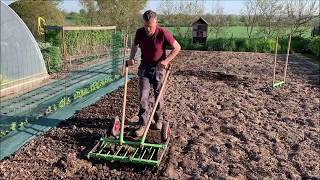 Outils pour préparer sa Terre Potager Naturel  Grelinette et Campagnole [upl. by Eira199]