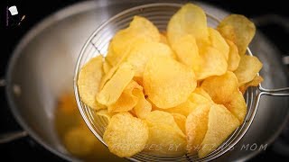 রোদে শুকানো ছাড়াই ইনস্ট্যান্ট আলুর চিপস  Instant Crispy Potato Chips  Quick and Easy Aloo Chips [upl. by Trebliw]