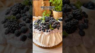 Beza pavlova z owocami leśnymi😋 beza pavlova cake [upl. by Aneris]