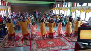 Joget lodeh hai mak lodeh [upl. by Enuj]