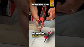 How to put a blade on a Milwaukee M12 FUEL™ Oscillating MultiTool [upl. by Fiorenza]