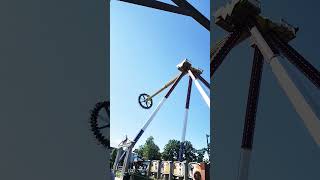 WONDER WOMAN RIDE shortvideo themepark thrillrides sixflag [upl. by Enautna]