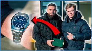 KOSSO GEEFT EEN ROLEX WEG  TRAINEN MET BUURTWACHT [upl. by Suoirrad]