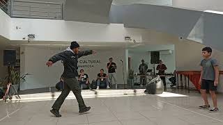 Preliminar bboy Quinta vs Bboy Jocho  Top Rock  Baileton mix [upl. by Ahsyla]