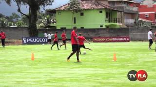 Flamengo faz treino técnico e físico com finalizações [upl. by Valdes615]