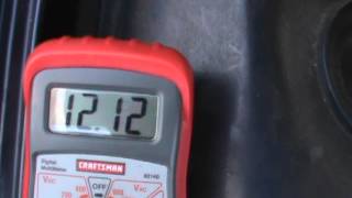 2003 Honda Civic EX how to know when an alternator is not charging Video 1 [upl. by Atekihc]