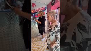 GRANDMA EXPERIENCES KARENS DINER FOR THE FIRST TIME😂😂 PT 1 funnyshorts viralshorts [upl. by Phiona]