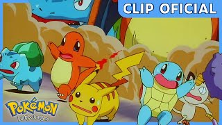 ¡Pikachu es sospechoso  Serie Viajes Maestros Pokémon  Clip oficial [upl. by Hankins873]