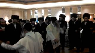 Jewish hasidic wedding dancing [upl. by Las]