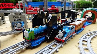 Thomas Plarail☆D51 Steam Locomotive Rail Station amp Monorail Course [upl. by Ecerahc436]