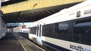 Southeastern train at Brixton [upl. by Pete455]