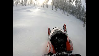 600HO Etec 146 ripping deep powder at 5500 [upl. by Reiser]