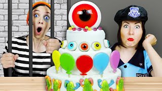 Giant Eyeball Jelly Cake 대왕 눈알 젤리 케이크 먹방 Escaping from a Candy Jail Mukbang by Pico Pocky [upl. by Artenahs392]