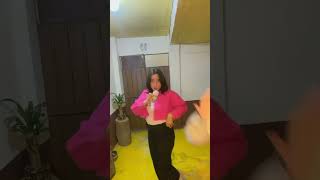 Un movimiento sensual 😂🇨🇺🇲🇽 youtubercubana cubanosenmexico humor viralshorts [upl. by Spiegelman457]