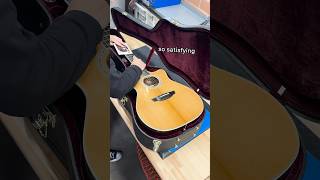 PACKING our Cleo guitar  Satisfying Edition [upl. by Namrak]