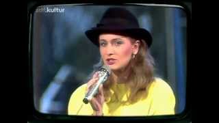 Nicole  Lass mich nicht allein  Sommerhitparade ZDF  1986 [upl. by Farah857]