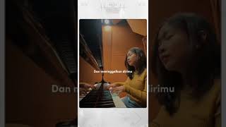 Melly  Gantung Official Video Musik Piano Versionmellygoeslow gantung cobra shorts piano [upl. by Nadnarb]